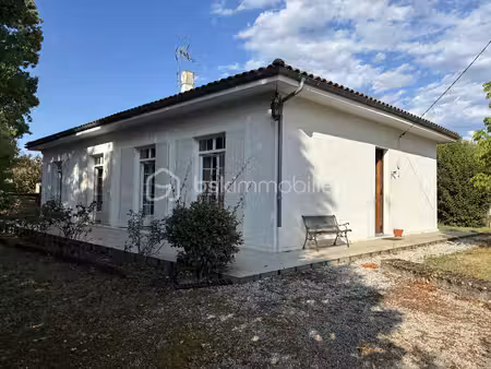 maison traditionnelle de 111 m² à sauveterre-de-guyenne