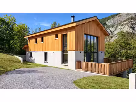 maison à vendre allos 7 pièce(s) 214m2 1 480 000€
