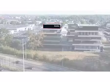 444 m² high-end kantoren op toplocatie langs de e40 te oo...