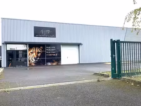 location local d’activités 237m²