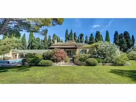 maison avec piscine saint-rémy-de-provence (13)