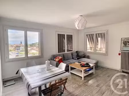 appartement f3 à louer - 3 pièces - 60 18 m2 - chatel guyon - 63 - auvergne