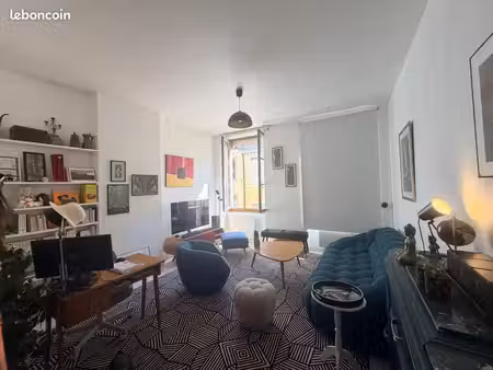 appartement 3 pièces 68 m²