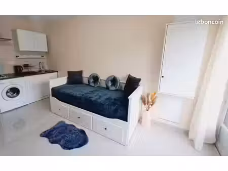 studio location