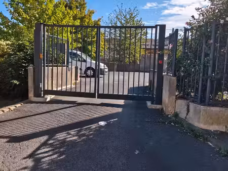 parking à louer