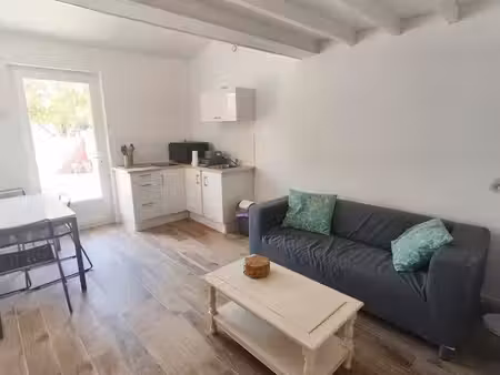 petite maison t2 meublée avec cour
