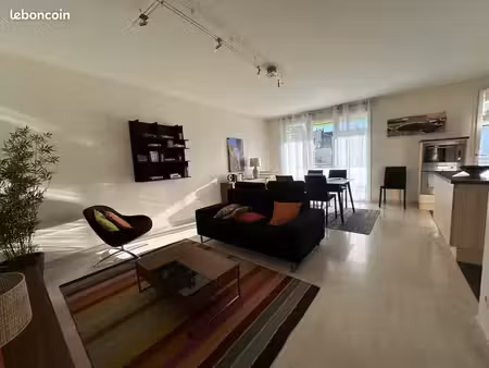 appartement 4 pièces 90 m²