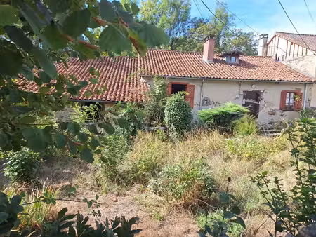 aixe sur vienne -maison avec grange