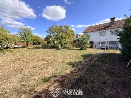 maison familiale sur plus de 10 ares
