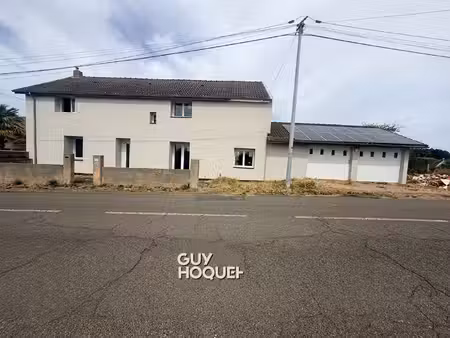 maison à fort potentiel avec grand terrain à pouilloux !!!