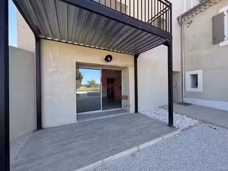 location appartement 2 pièces 52 m² à plan-d'orgon (13750)  820 €