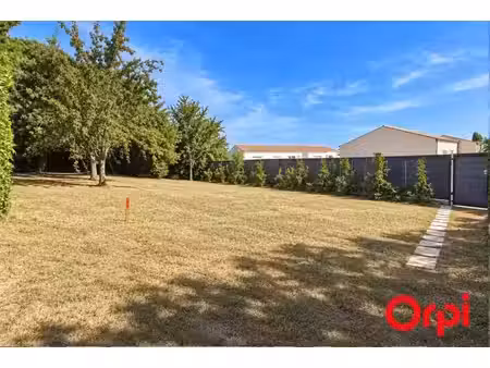 vente terrain 300 m² à saint-sulpice-de-royan (17200)  93 000 €