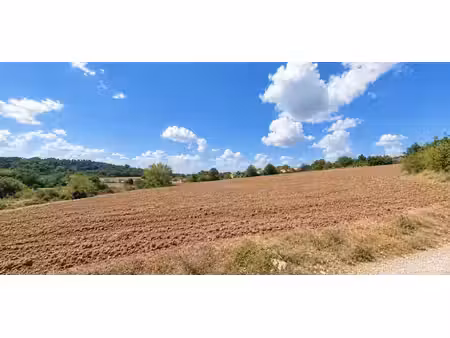 vente terrain 1079 m² à reillanne (04110)  122 000 €