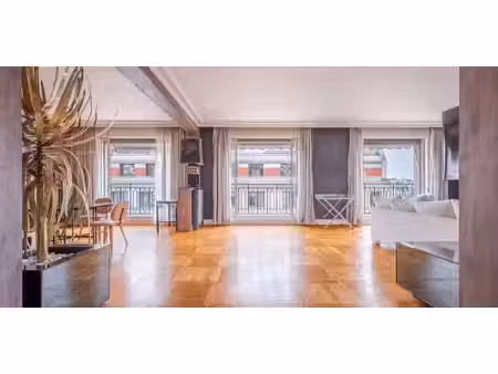 appartement contemporain triangle d’or - paris 8ᵉ (75)