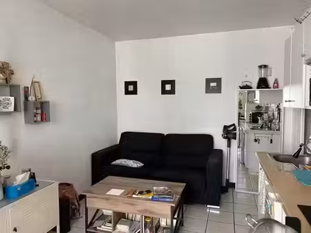 location meublée appartement 1 pièce 25 m² à lyon 8ème (69008)  720 €