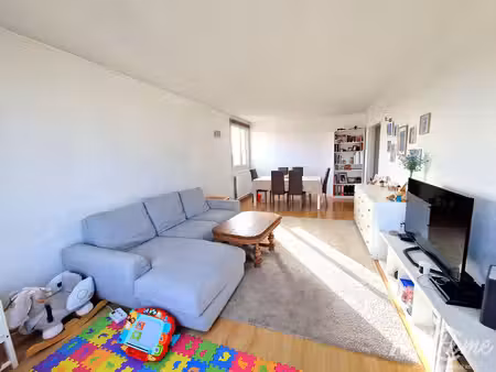 appartement saint ouen l aumône 79.05 m2