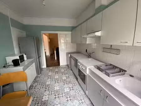 location appartement 4 pièces meublé à dol-de-bretagne (35120) : à louer 4 pièces meublé /