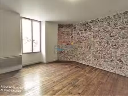 location appartement t1 à saint-étienne-de-montluc (44360) : à louer t1 / 26m² saint-étien