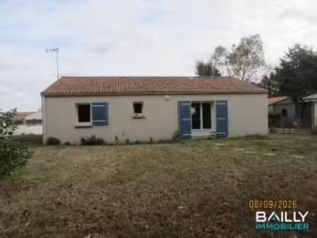 location maison à aubigny-les-clouzeaux (85430) : à louer / 90m² aubigny-les-clouzeaux