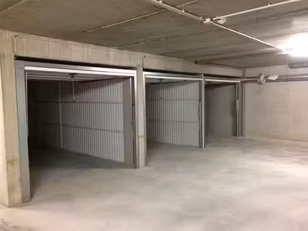parking - garage fermé
