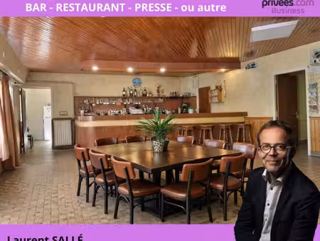 pluherlin (56220) - murs commerciaux avec logement de fonction