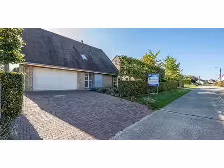 maison à louer à boortmeerbeek pour € 1.650 avec 3 chambres à coucher