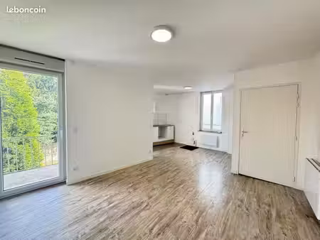 appartement 3 pièces 50 m²