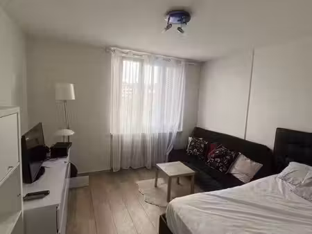 studio frontière