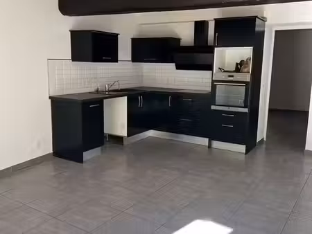 appartement centre-ville eyguières