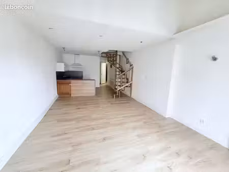 appartement 3 pièces 52 m²