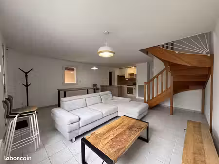 appartement 3 pièces 74 m²