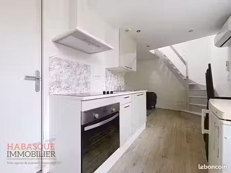 appartement 1 pièce 18 m²