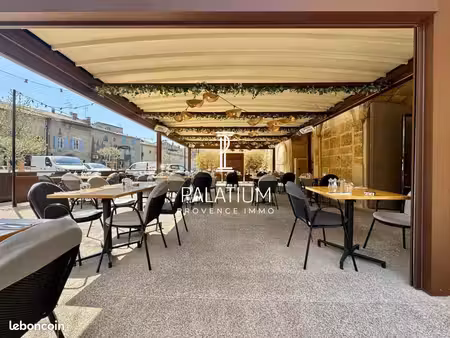 local restaurant  bar 350 m²