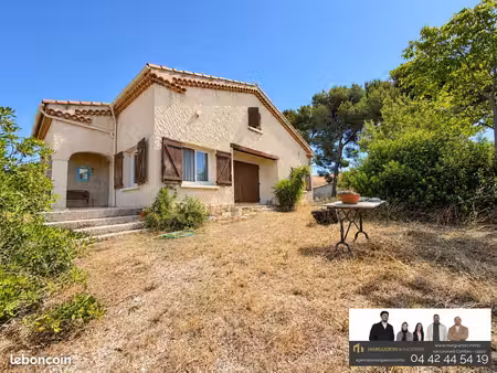 villa 5 pièces 157 m²