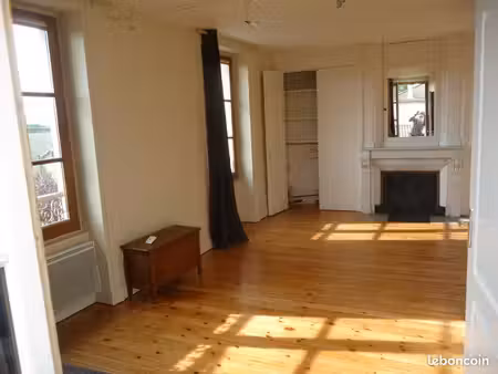 studio + parking couvert