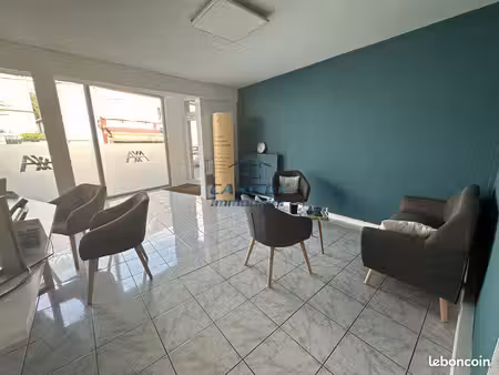 local commercial 160 m² lure