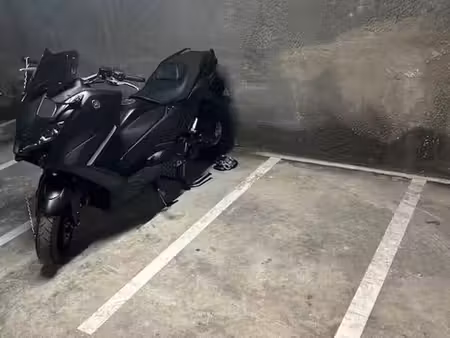parking moto