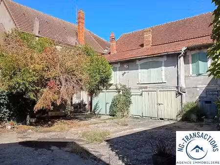 vente maison 7 pièces 202 m² à etais-la-sauvin (89480)  62 000 €