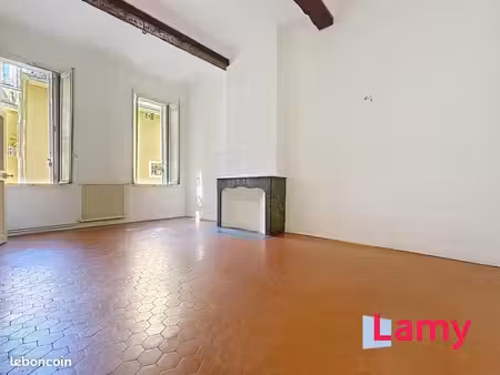 appartement 2 pièces 73 m²