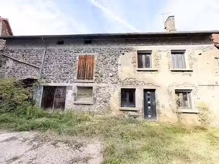 vente maison 3 pièces 234 m² à saint-ours (63230)  75 000 €
