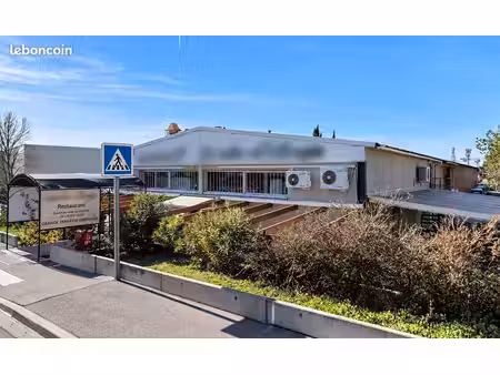 local commercial 300 m² ex-restaurant  pôle d'activités d'aix-en-provence