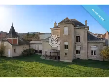 belle propriété secteur calme  proche centre-ville
