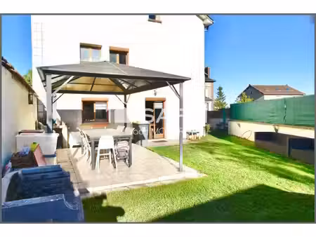 maison 4 chambres avec jardin proche thoiry