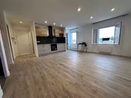 appartement saint ouen d aunis 3 pièces 60.70 m²