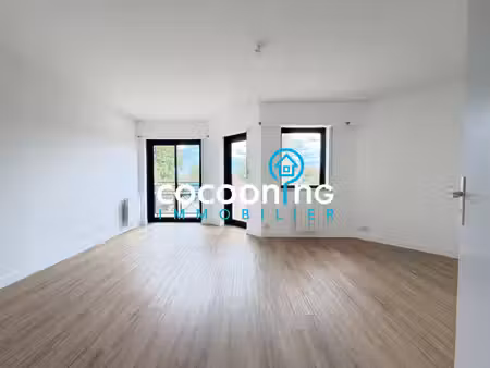 appartement à louer en plein centre de vallet