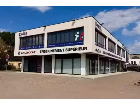 location locaux professionnels 1 pièce 345 m² à ajaccio (20000)  7 850 €