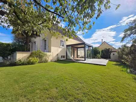maison familiale 4 chambres avec sous-sol et jardin à saint-pathus
