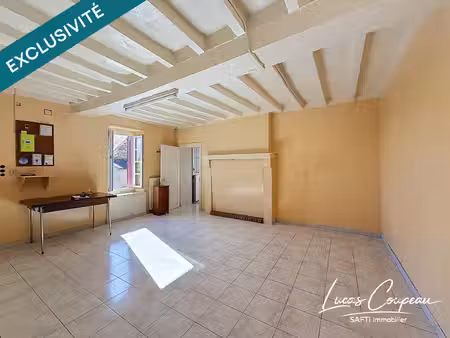 maison à rénover avec 3 hectares