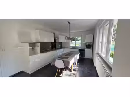 spacieuse maison meublée à dourd'hal avec terrasse et jardin !