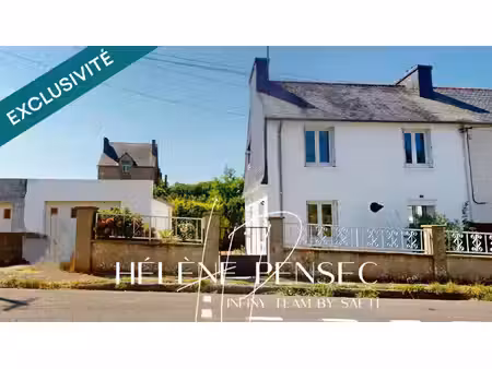 maison 2 chambres  avec garage et jardin clos de 376 m².